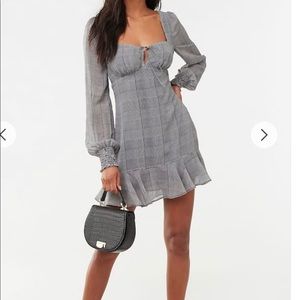 Chiffon plaid long-sleeve mini dress